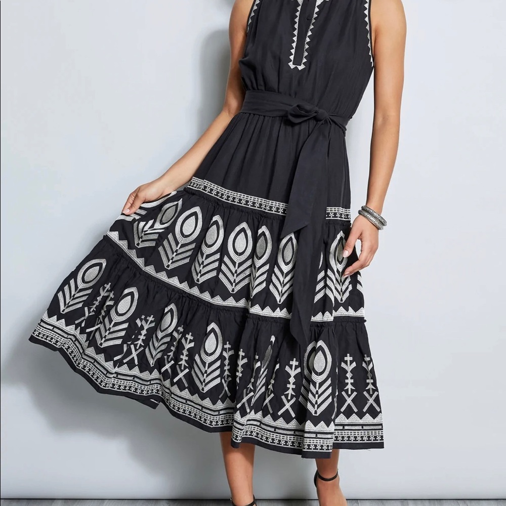 Elie Tahari EMBROIDERED TIERED DRESS Size 6